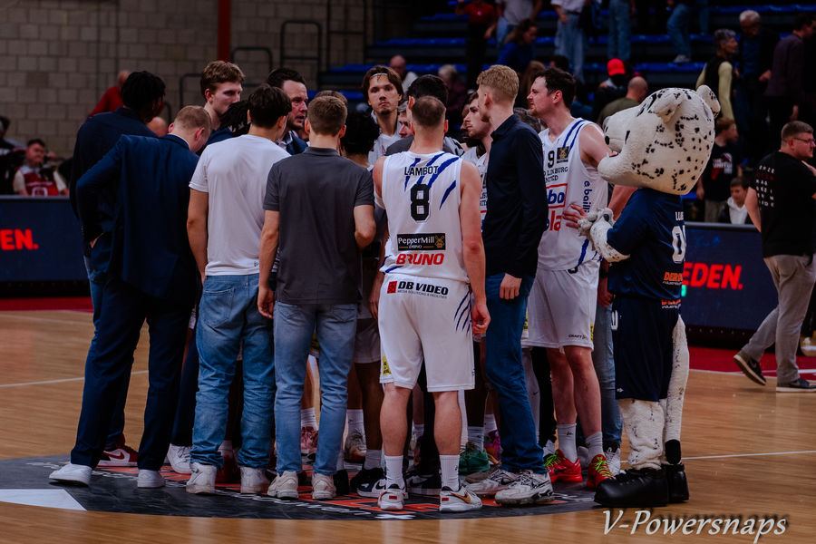 Alverberg ontploft on the buzzer: op naar de belle!